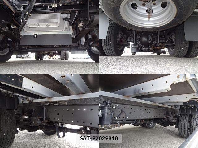 Toyota DYNA TRUCK 2024-06 8438082-11