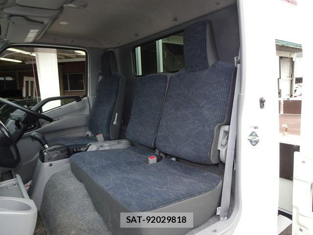 Toyota DYNA TRUCK 2024-06 8438082-16