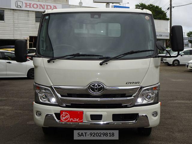 Toyota DYNA TRUCK 2024-06 8438082-5