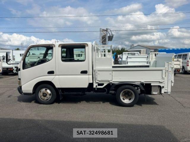 Toyota DYNA TRUCK 2005-06 8457394-4