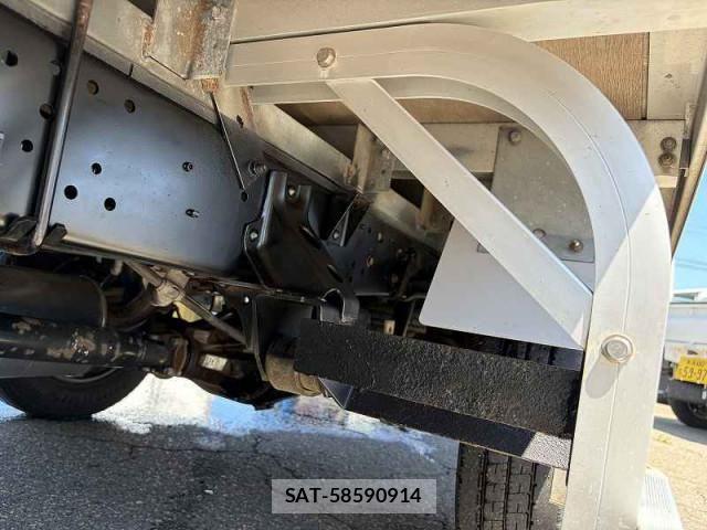 Toyota DYNA TRUCK 2020-05 8524595-17