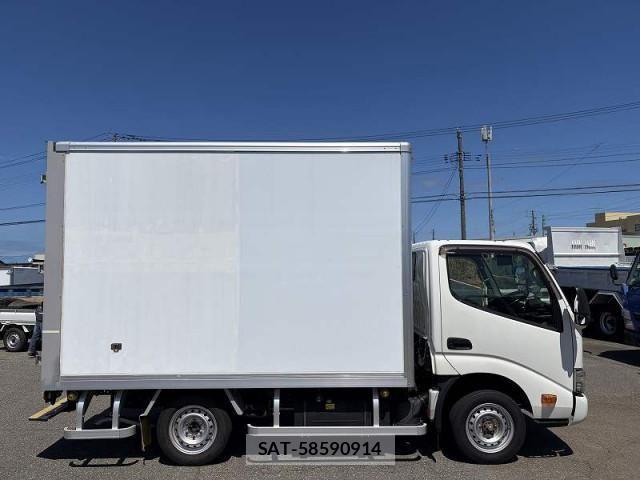 Toyota DYNA TRUCK 2020-05 8524595-5