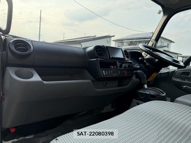 Toyota DYNA TRUCK 2018-06 8524587-21