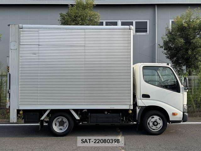 Toyota DYNA TRUCK 2018-06 8524587-3