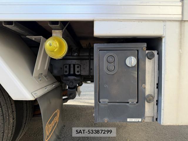 Toyota DYNA TRUCK 2018-06 8524589-10