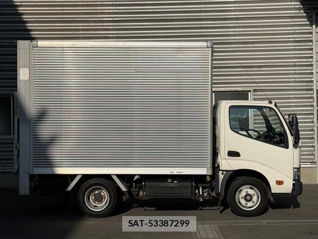 Toyota DYNA TRUCK 2018-06 8524589-2