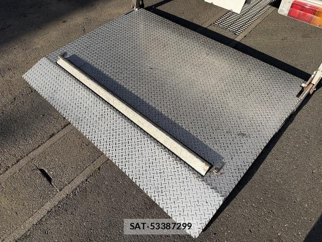 Toyota DYNA TRUCK 2018-06 8524589-5