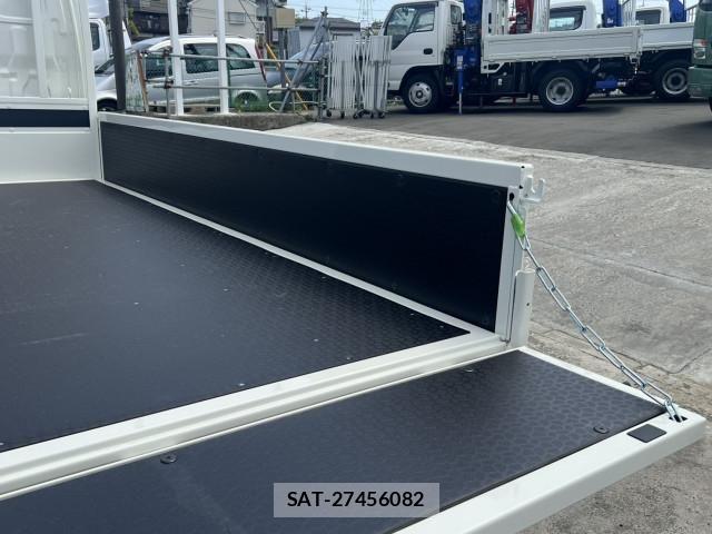 Toyota DYNA TRUCK 2026-07 8524579-10