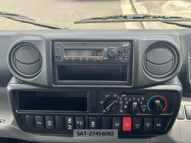 Toyota DYNA TRUCK 2026-07 8524579-18