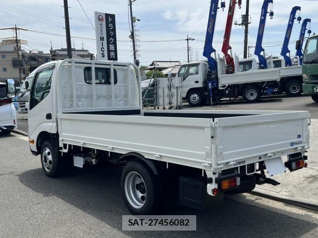 Toyota DYNA TRUCK 2026-07 8524579-3