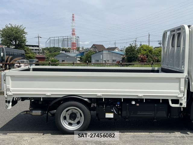 Toyota DYNA TRUCK 2026-07 8524579-5