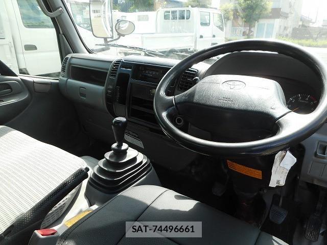 Toyota DYNA TRUCK 2015-06 8524608-10