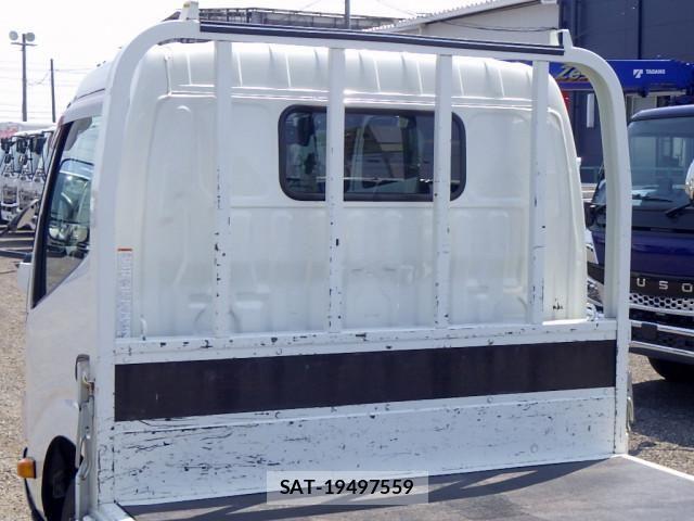 Toyota DYNA TRUCK 2022-11 8524581-9