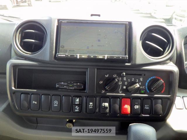 Toyota DYNA TRUCK 2022-11 8524581-11