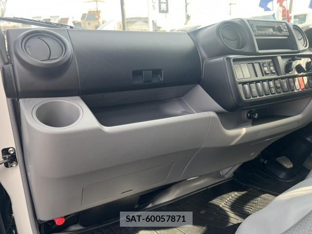 Toyota DYNA TRUCK 2026-04 8524577-21