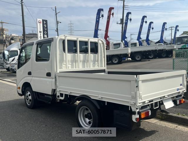 Toyota DYNA TRUCK 2026-04 8524577-3