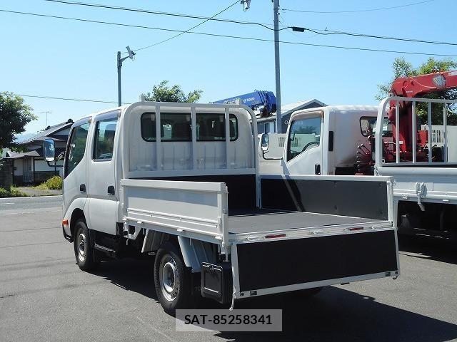 Toyota DYNA TRUCK 2017-01 8524602-9