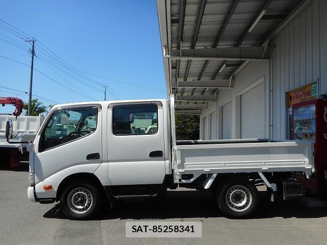 Toyota DYNA TRUCK 2017-01 8524602-4