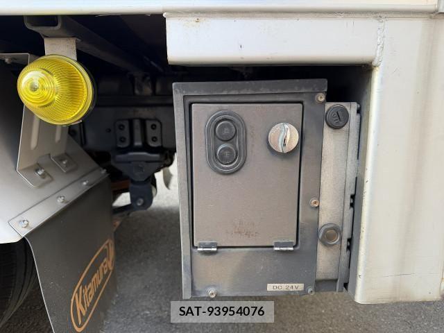 Toyota DYNA TRUCK 2018-06 8524597-10