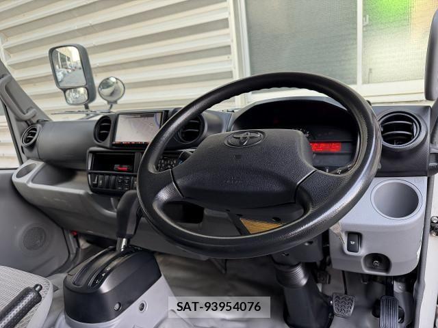 Toyota DYNA TRUCK 2018-06 8524597-16