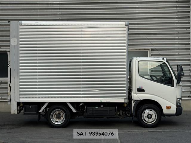Toyota DYNA TRUCK 2018-06 8524597-2