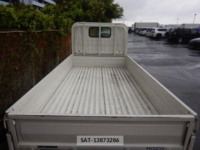 Toyota DYNA TRUCK 2022-12 8524598-7