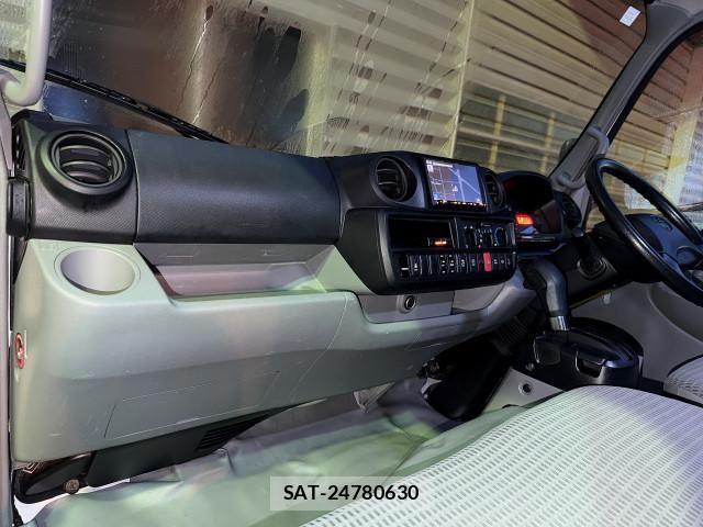 Toyota DYNA TRUCK 2018-06 8524588-18