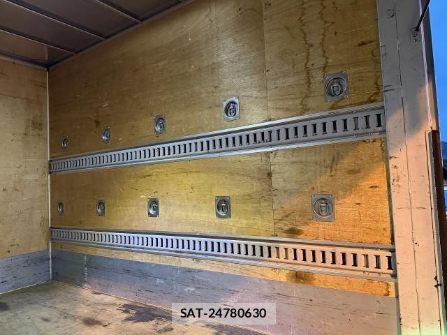 Toyota DYNA TRUCK 2018-06 8524588-21