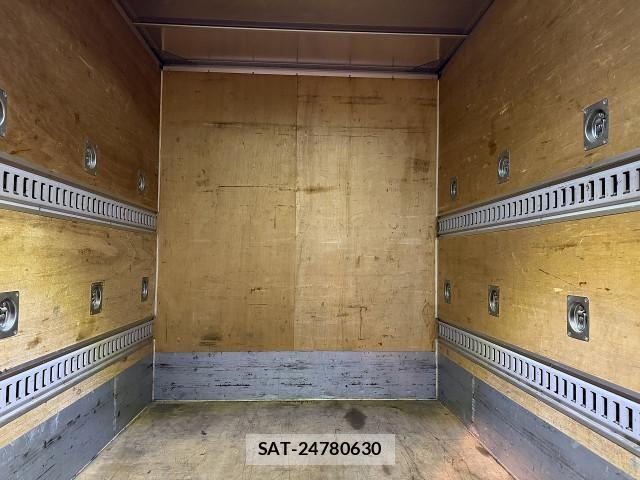 Toyota DYNA TRUCK 2018-06 8524588-24