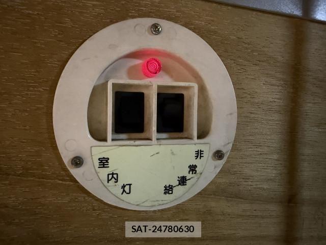Toyota DYNA TRUCK 2018-06 8524588-26