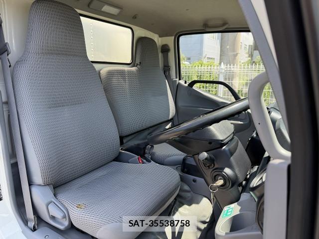 Toyota DYNA TRUCK 2018-06 8524590-16