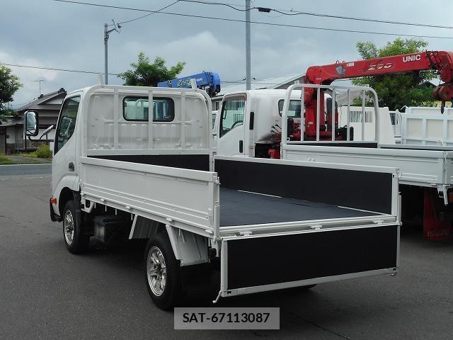 Toyota DYNA TRUCK 2011-12 8524610-9