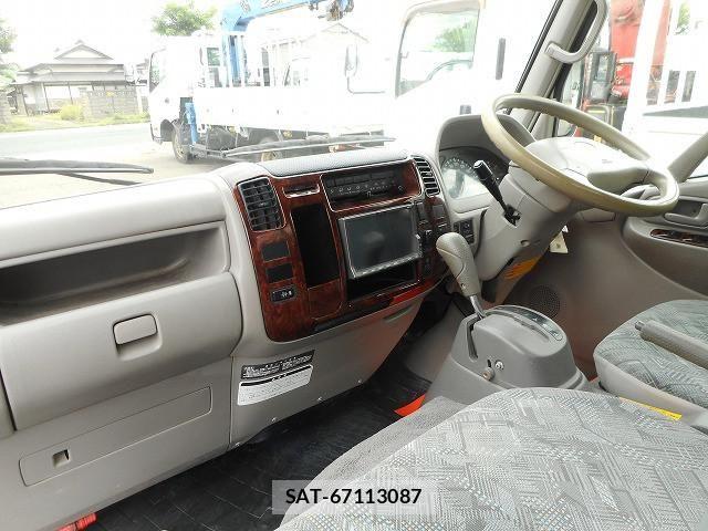 Toyota DYNA TRUCK 2011-12 8524610-13