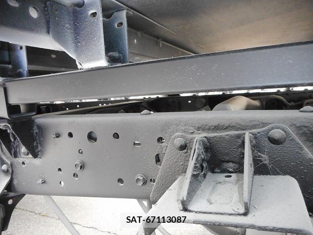Toyota DYNA TRUCK 2011-12 8524610-25