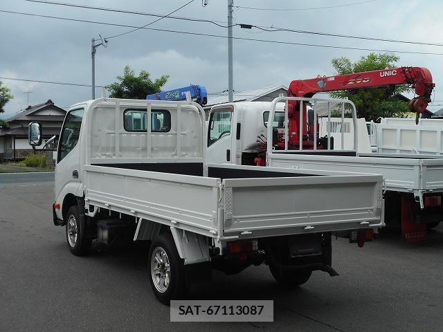 Toyota DYNA TRUCK 2011-12 8524610-7