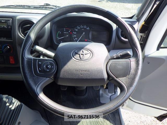 Toyota DYNA TRUCK 2022-01 8524583-12