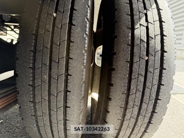 Toyota DYNA TRUCK 2017-12 8524593-14