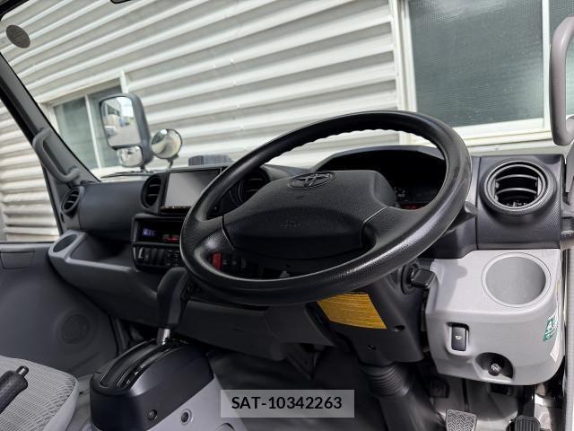 Toyota DYNA TRUCK 2017-12 8524593-16