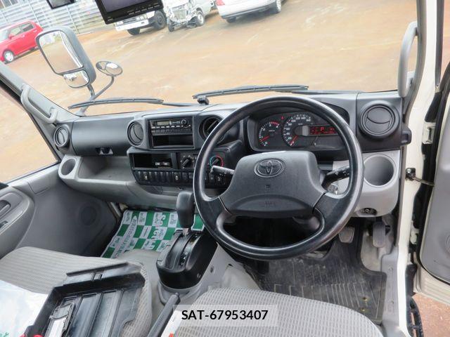 Toyota DYNA TRUCK 2017-03 8524615-8