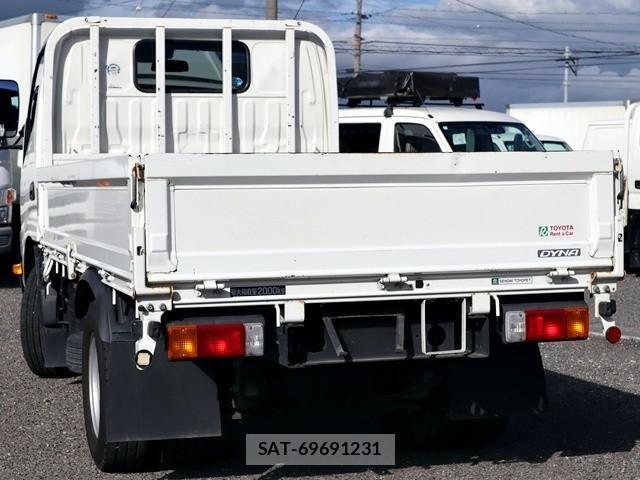 Toyota DYNA TRUCK 2022-08 8524591-1