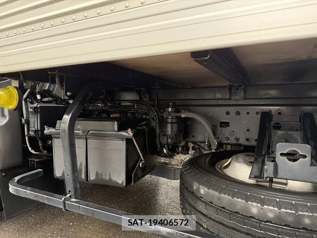 Toyota DYNA TRUCK 2018-06 8524592-9