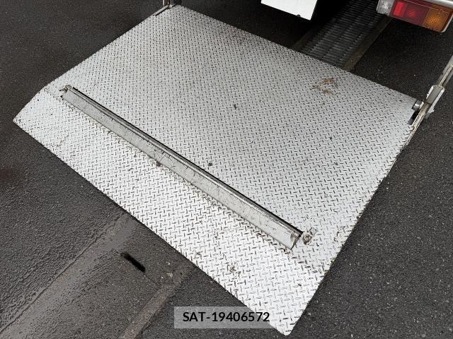 Toyota DYNA TRUCK 2018-06 8524592-5