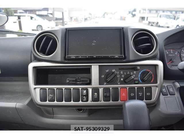 Toyota DYNA TRUCK 2022-01 8561753-17