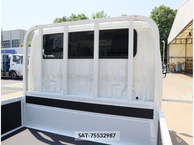 Toyota DYNA TRUCK 2026-01 8561748-9