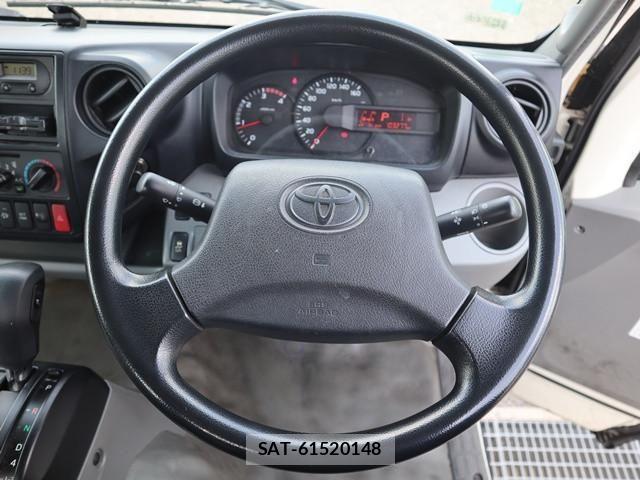 Toyota DYNA TRUCK 2018-07 8561749-3