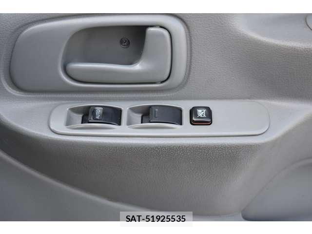 Toyota DYNA TRUCK 2015-04 8561755-9