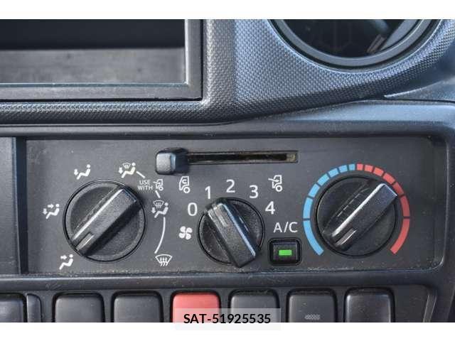 Toyota DYNA TRUCK 2015-04 8561755-17