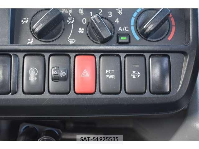 Toyota DYNA TRUCK 2015-04 8561755-19