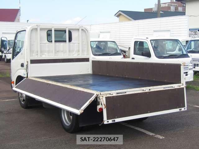 Toyota DYNA TRUCK 2021-07 8561754-7