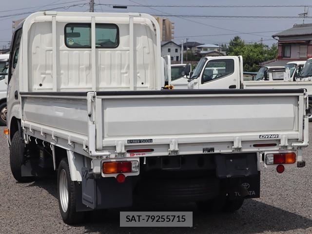 Toyota DYNA TRUCK 2021-06 8626567-2